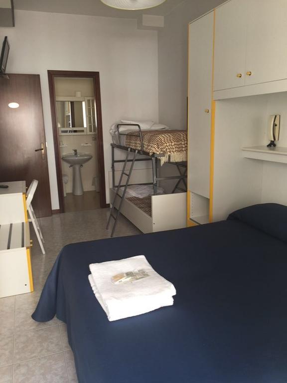 Hotel Malibran Лидо ди Йезоло Екстериор снимка