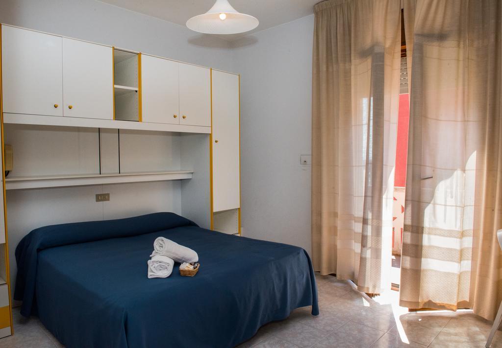 Hotel Malibran Лидо ди Йезоло Екстериор снимка
