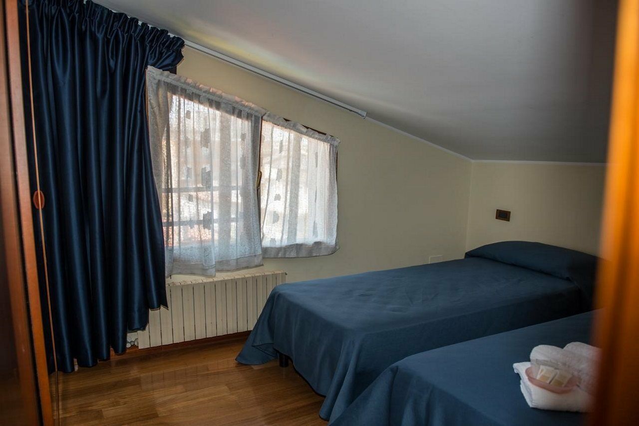 Hotel Malibran Лидо ди Йезоло Екстериор снимка