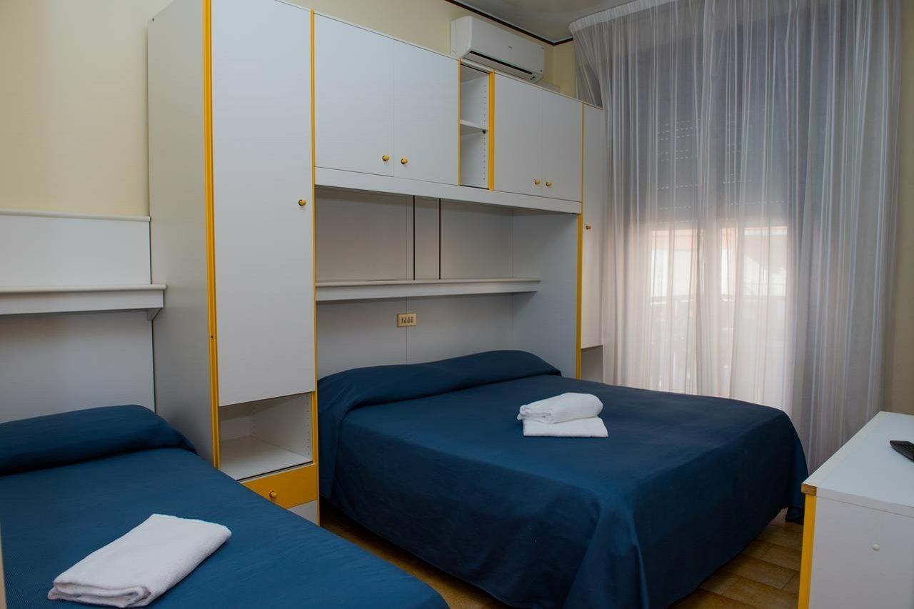 Hotel Malibran Лидо ди Йезоло Екстериор снимка